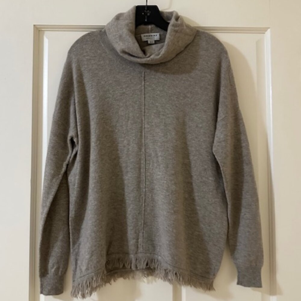 Repeat Cashmere knit sweater